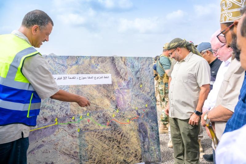 طارق صالح يعلن عن مشروع لتوحيد تعز وربط المحافظة بعموم مناطق اليمن