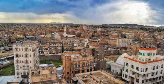 ذمار.. غارة جوية تستهدف موقعا للحوثيين