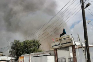 اندلاع حريق في المجلس المحلي لمديرية الشيخ عثمان