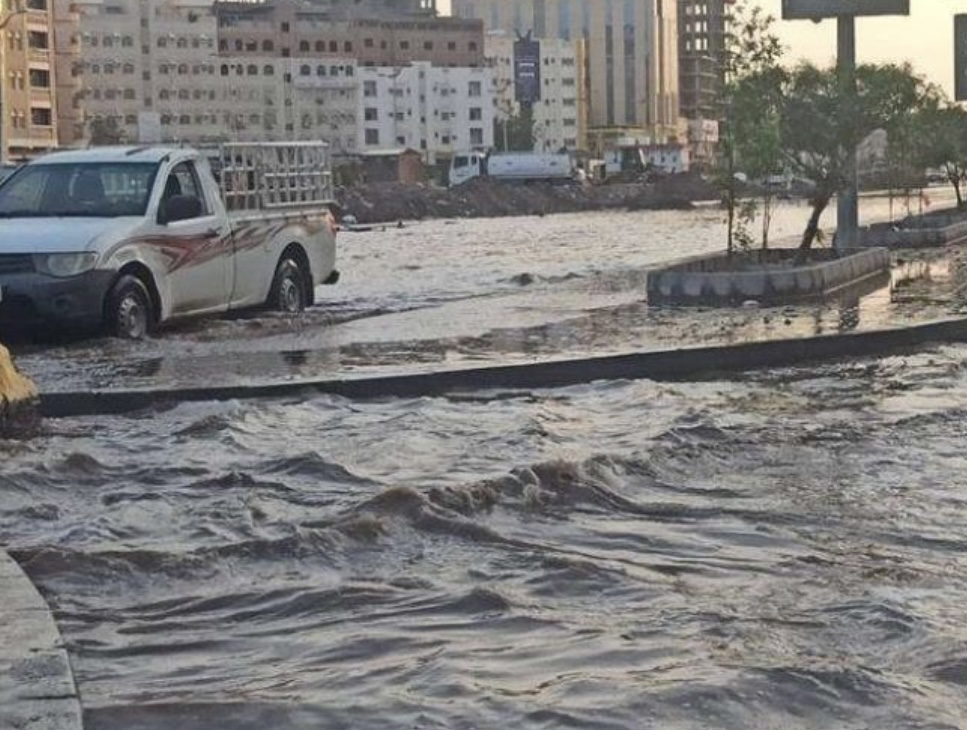 توقعات بهطول أمطار رعدية متفاوتة الشدة