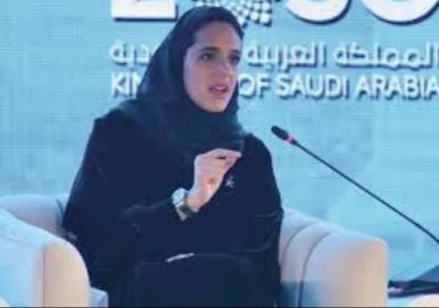 أميرة سعودية تعلن عن موعد استقبال بلادها للسياح الأجانب