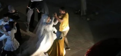 رجل يرفع أغرب دعوى قضائية ضد زوجته