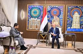 الرئيس العليمي يلتقي رئيس جهاز الرقابة والمحاسبة