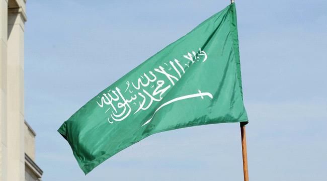  السعودية تتيح تأدية العمرة للقادمين إلى المملكة.. بجميع أنواع التأشيرات