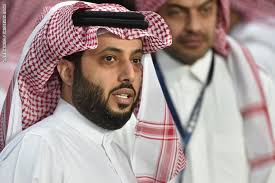 تركي آل الشيخ.. يكشف حقيقة مزاعم إعفائه من منصبه