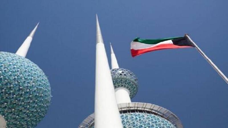 الكويت.. توقف إصدار جميع أنواع سمات الزيارة للوافدين