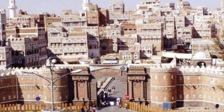 محاولات الحوثيين لإزالة أسواق صنعاء القديمة !