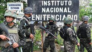 اشتباكات في سجن نسائي تسفر عن 41 قتيلا في هندوراس