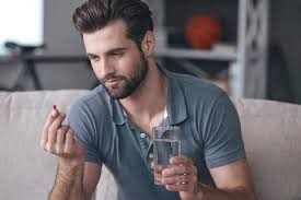 تعرف على الفيتامينات التي يحتاجها كل رجل