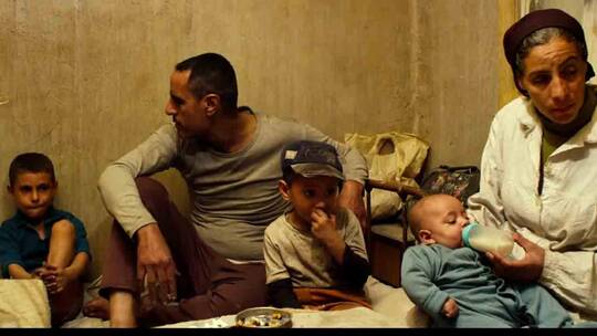مصر.. أول رد حكومي على الفيلم المسيئ للبلاد