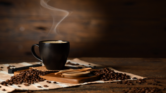 العلماء يقتربون من علاج لمرض ألزهايمر ومرض باركنسون باستخدام مركّب في تفل القهوة