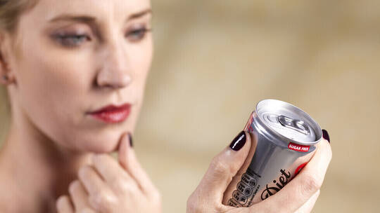 مشروبات سكرية شائعة تهدد بالإصابة بحالات صحية مميتة