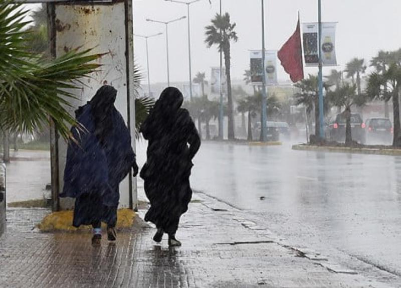 أمطار وطقس بارد.. وتحذير لسكان بعض المناطق اليمنية