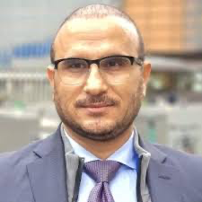 الدكتور طواف.. يروي نقاشه مع فلسطيني