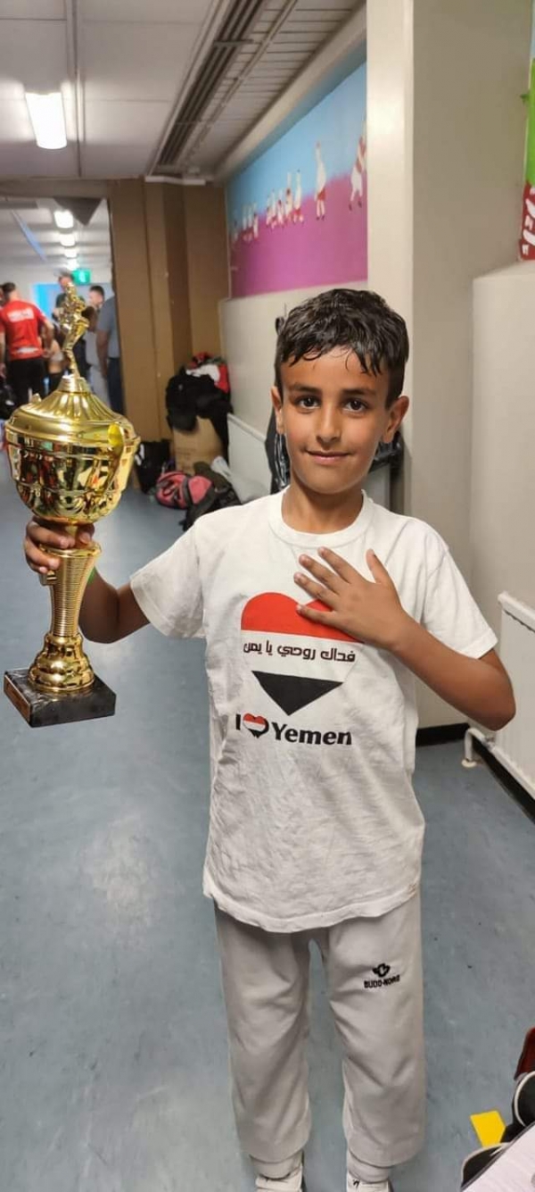  أنس فاروق طفل يمني يفوز ببطولة دولية
