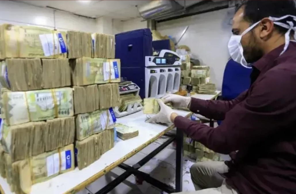 أسعار صرف العملات الأجنبية مقابل الريال اليمني صباح اليوم