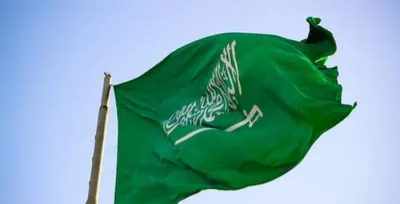 لمزاولة نشاطها السعودية تسلم 6 شركات عالمية تراخيص مقراتها الإقليمية