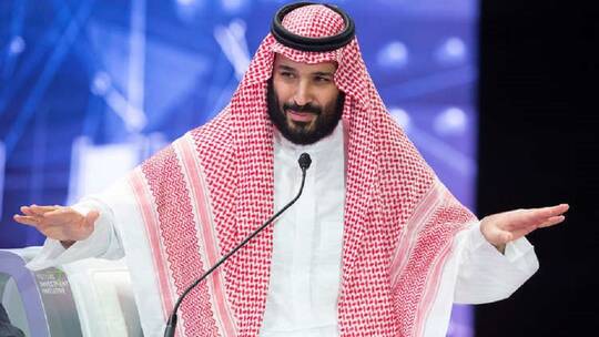 ولي العهد السعودي يطلق استراتيجية قمم وشمم بـ50 مليار ريال