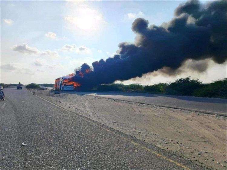 نجاة ٣١ مسافر من موت محقق عقب احتراق حافلة تقلهم