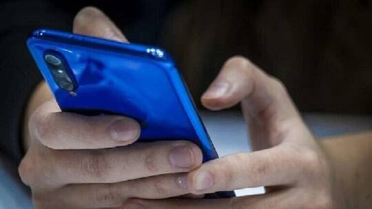 متى يكون الهاتف الذكي ضارا بالصحة؟